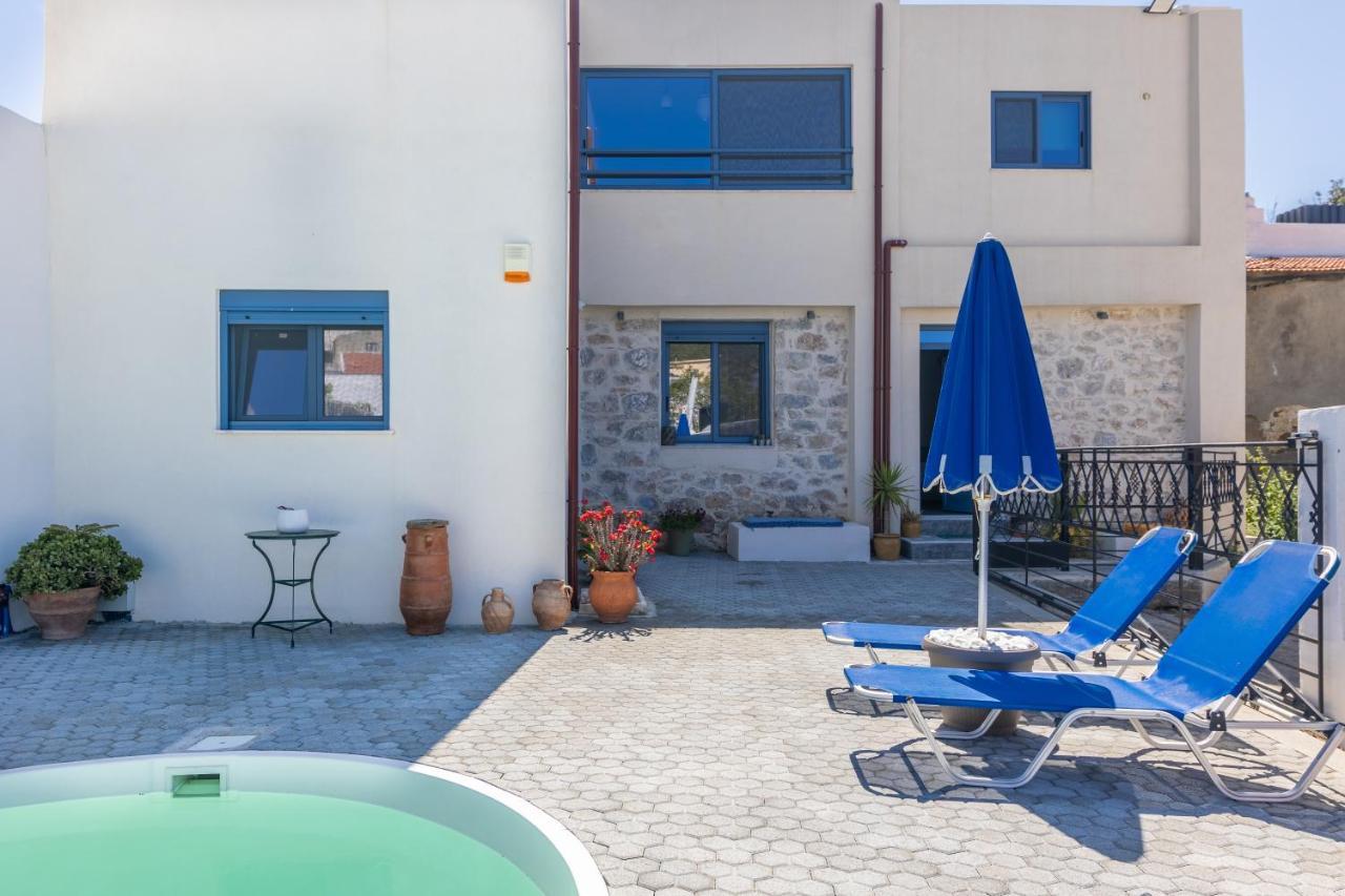 Amazing Stylish Country Apartment Akhládha Dış mekan fotoğraf